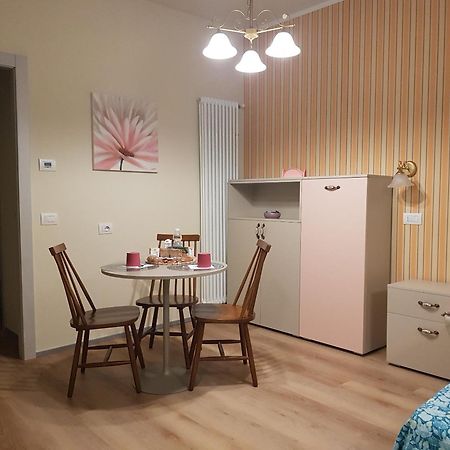 Moma Home Villasanta Monza エクステリア 写真